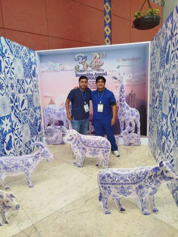 Registro y entrega de gafetes